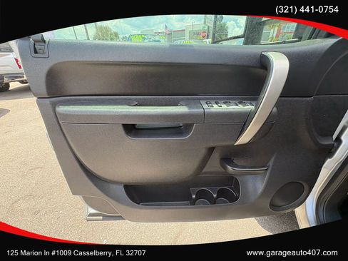 Used 2014 GMC Sierra 3500 SLE w/ Convenience Package AWD/4WD image 10