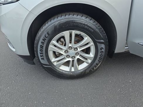 Used 2020 Buick Enclave Essence w/ Sound and Sites Package image 26