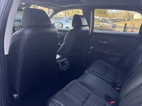 Used 2023 Honda HR-V EX-L image 19