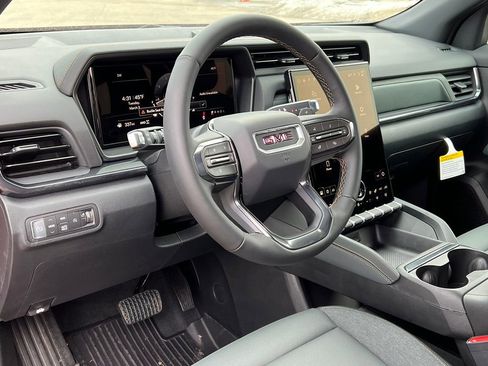 New 2026 GMC Terrain AT4 w/ Convenience Package III image 18