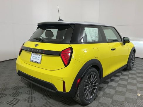 New 2026 MINI Cooper S image 5