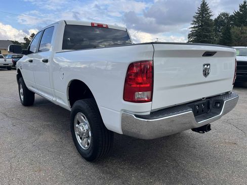 Used 2018 RAM 2500 SLT image 9