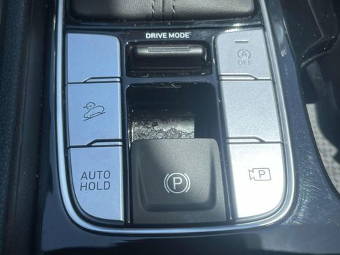 Certified 2024 Hyundai Tucson SEL w/ Convenience Package FWD image 30