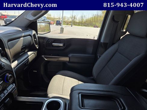 Used 2019 Chevrolet Silverado 1500 LT Trail Boss AWD/4WD image 13