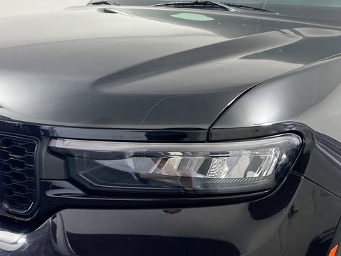 Used 2021 Jeep Grand Cherokee L Laredo image 11