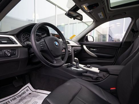 Used 2015 BMW 320i xDrive Sedan image 10