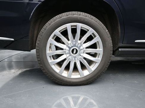 Used 2021 Cadillac Escalade Premium Luxury w/ Driver Assist Tech Package image 13