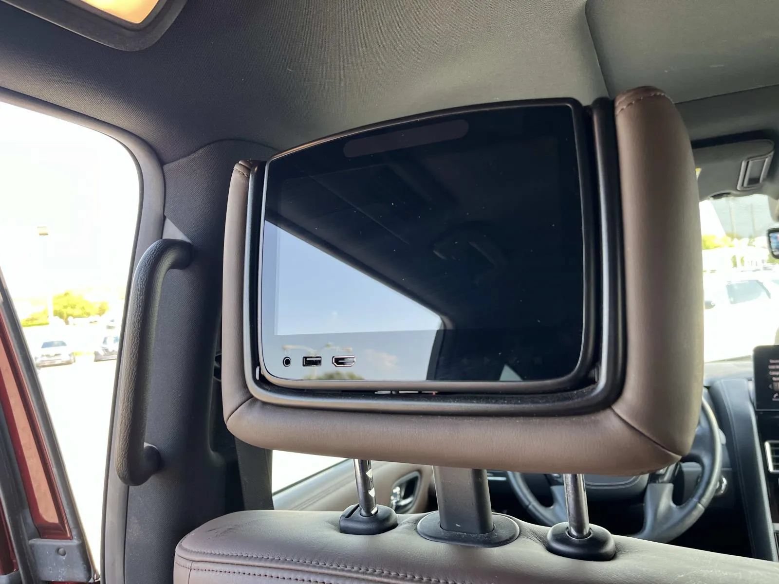 Used 2021 Nissan Armada Platinum w/ Captain's Chairs Package RWD image 21