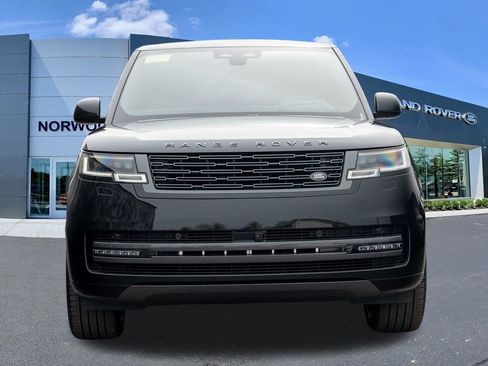 New 2026 Land Rover Range Rover SE image 2