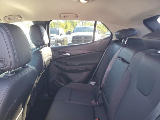 Used 2025 Buick Encore GX Preferred w/ Comfort Package FWD image 8