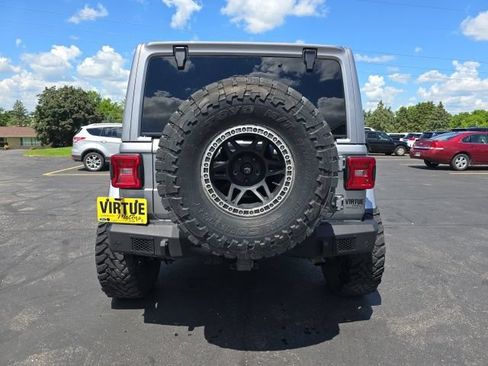 Used 2019 Jeep Wrangler Unlimited Rubicon AWD/4WD image 6