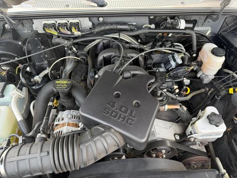 Used 2011 Ford Ranger XLT AWD/4WD image 41