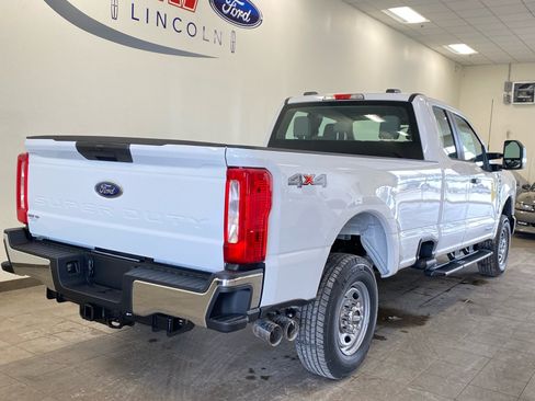 New 2026 Ford F250 XL w/ XL Driver Assist Package AWD/4WD image 7