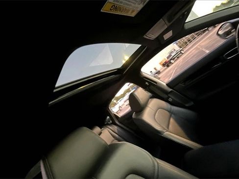 Used 2022 Honda Civic Sport Touring image 27