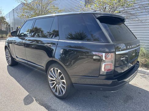 Used 2021 Land Rover Range Rover Long Wheelbase Autobiography image 3