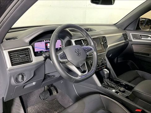 Used 2021 Volkswagen Atlas Cross Sport SEL Premium AWD/4WD image 15