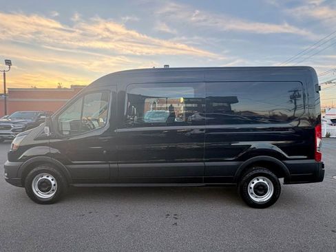 Used 2022 Ford Transit 250 Medium Roof image 4