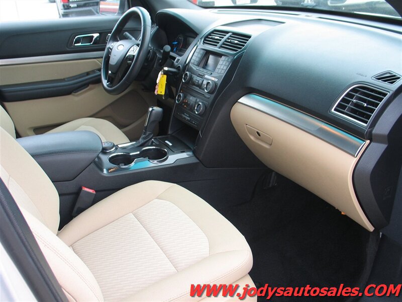 Used 2017 Ford Explorer 4WD image 24