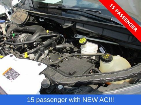 Used 2023 Ford Transit 350 XLT RWD image 20