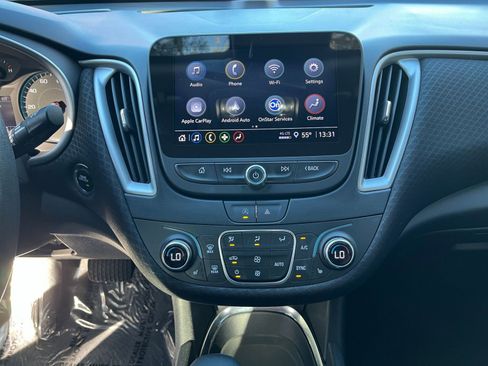 Used 2024 Chevrolet Malibu LT image 18