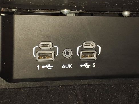 Used 2022 Jeep Wagoneer Series II AWD/4WD image 17