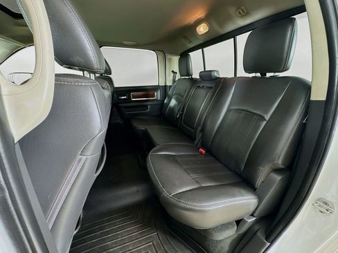 Used 2012 RAM 2500 Laramie w/ Cold Weather Group image 20