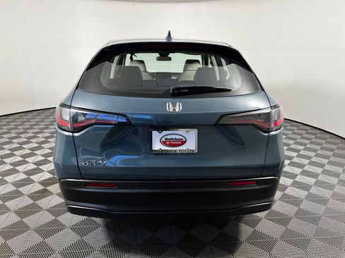 Used 2025 Honda HR-V LX image 6