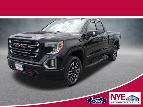 Used 2019 GMC Sierra 1500 AT4 w/ AT4 Premium Package AWD/4WD image 1