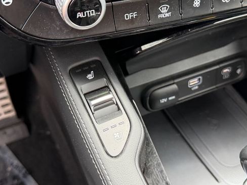 Used 2024 Kia Telluride SX Prestige X-Pro AWD/4WD image 19