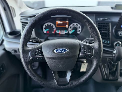 Used 2021 Ford Transit 250 Medium Roof image 18