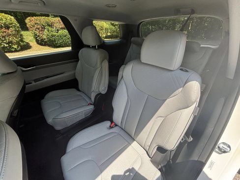 Used 2025 Hyundai Palisade SEL FWD image 39