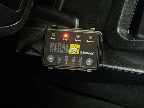 Used 2020 Toyota Tacoma TRD Off-Road image 21