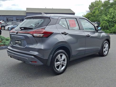 Certified 2025 Nissan Kicks Play S FWD image 7