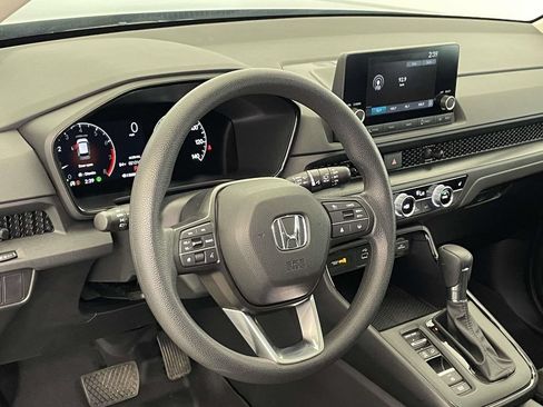 Used 2023 Honda CR-V EX image 4