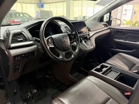Used 2018 Honda Odyssey EX-L image 18