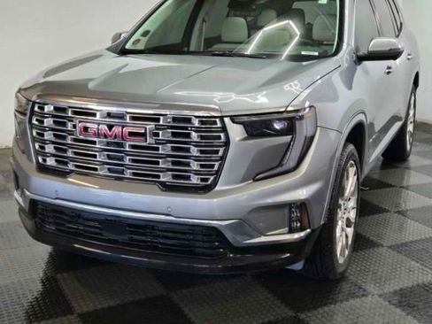 Used 2024 GMC Acadia Denali w/ Super Cruise Package image 5