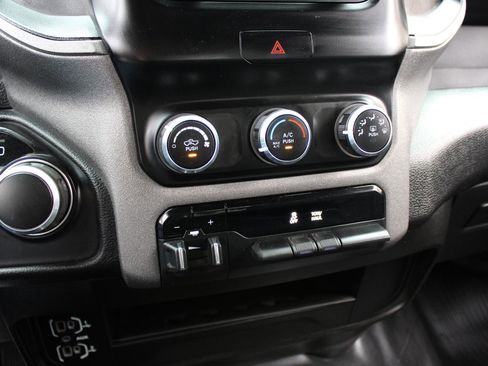 Used 2024 RAM 2500 Tradesman image 33