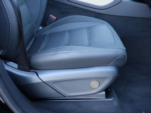 New 2026 Mercedes-Benz GLE 53 AMG 4MATIC image 13