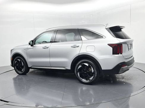 Certified 2025 Kia Sorento EX w/ EX Panoramic Sunroof Package AWD/4WD image 5