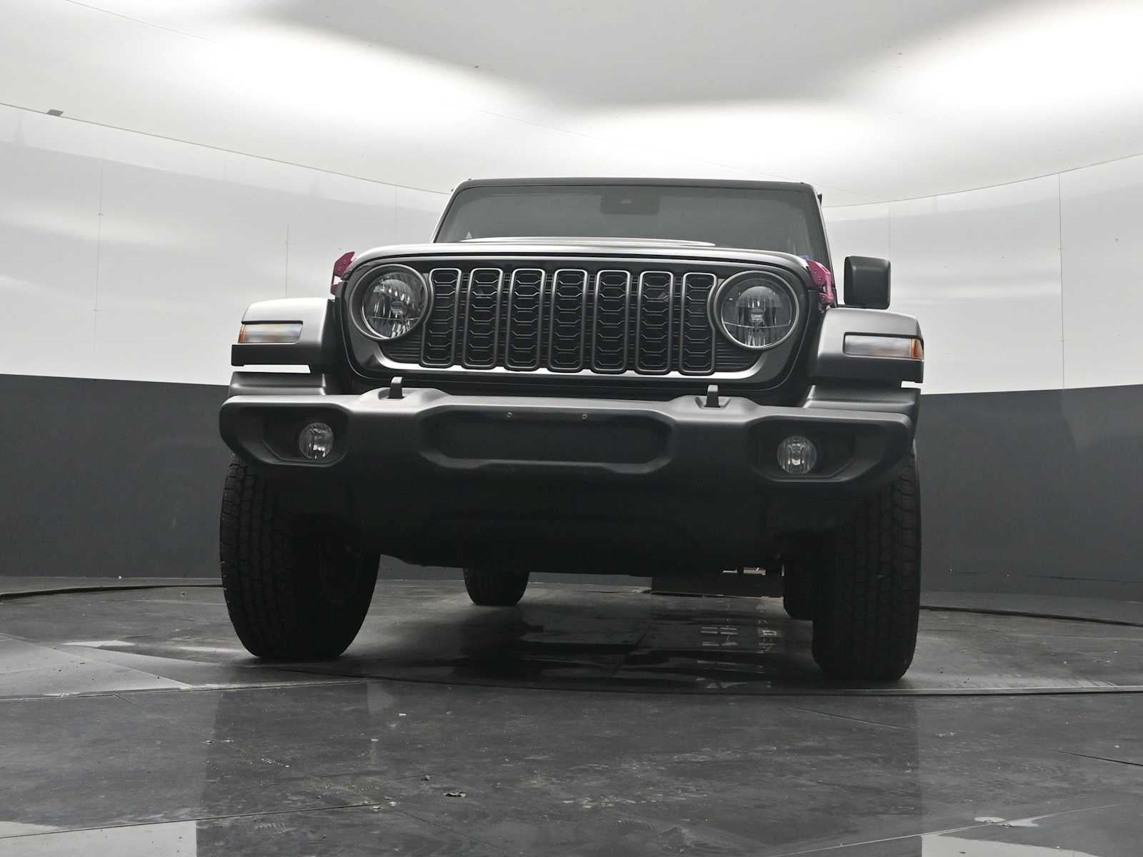 Used 2024 Jeep Wrangler Unlimited Sport AWD/4WD image 20