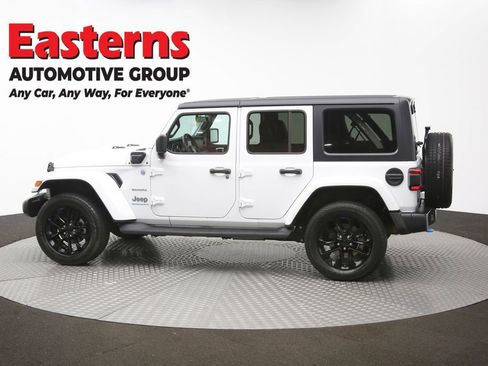 Used 2023 Jeep Wrangler Unlimited Sahara AWD/4WD image 65