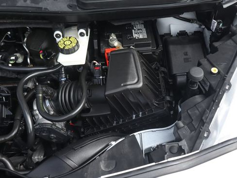 Used 2021 Ford Transit Connect XL FWD image 18