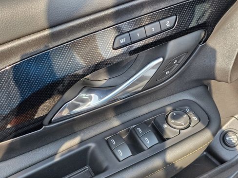 Used 2024 GMC Terrain AT4 image 14