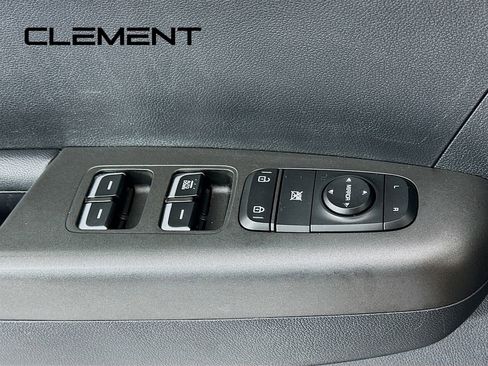 Used 2021 Kia Sportage LX image 23