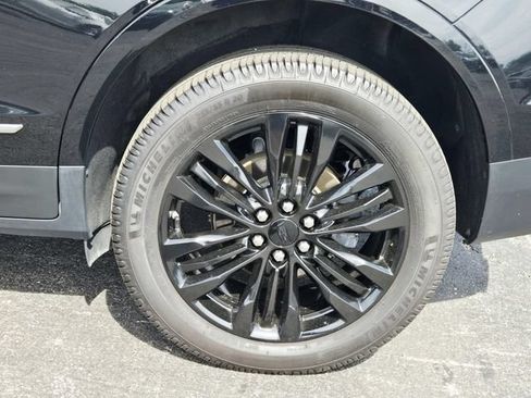 Used 2018 Cadillac XT5 Premium Luxury AWD/4WD image 15