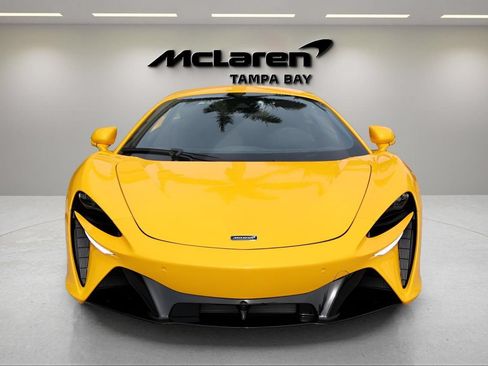 New 2026 McLaren Artura RWD image 8