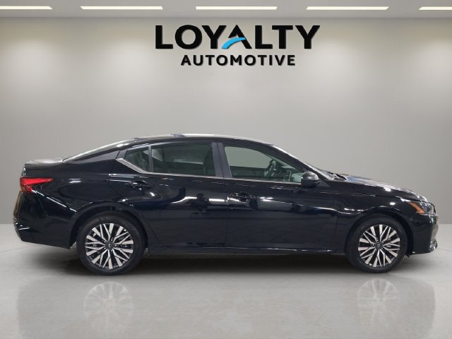 Used 2026 Nissan Altima 2.5 SV AWD/4WD image 6
