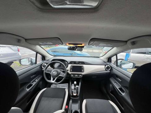 Used 2021 Nissan Versa SV FWD image 26