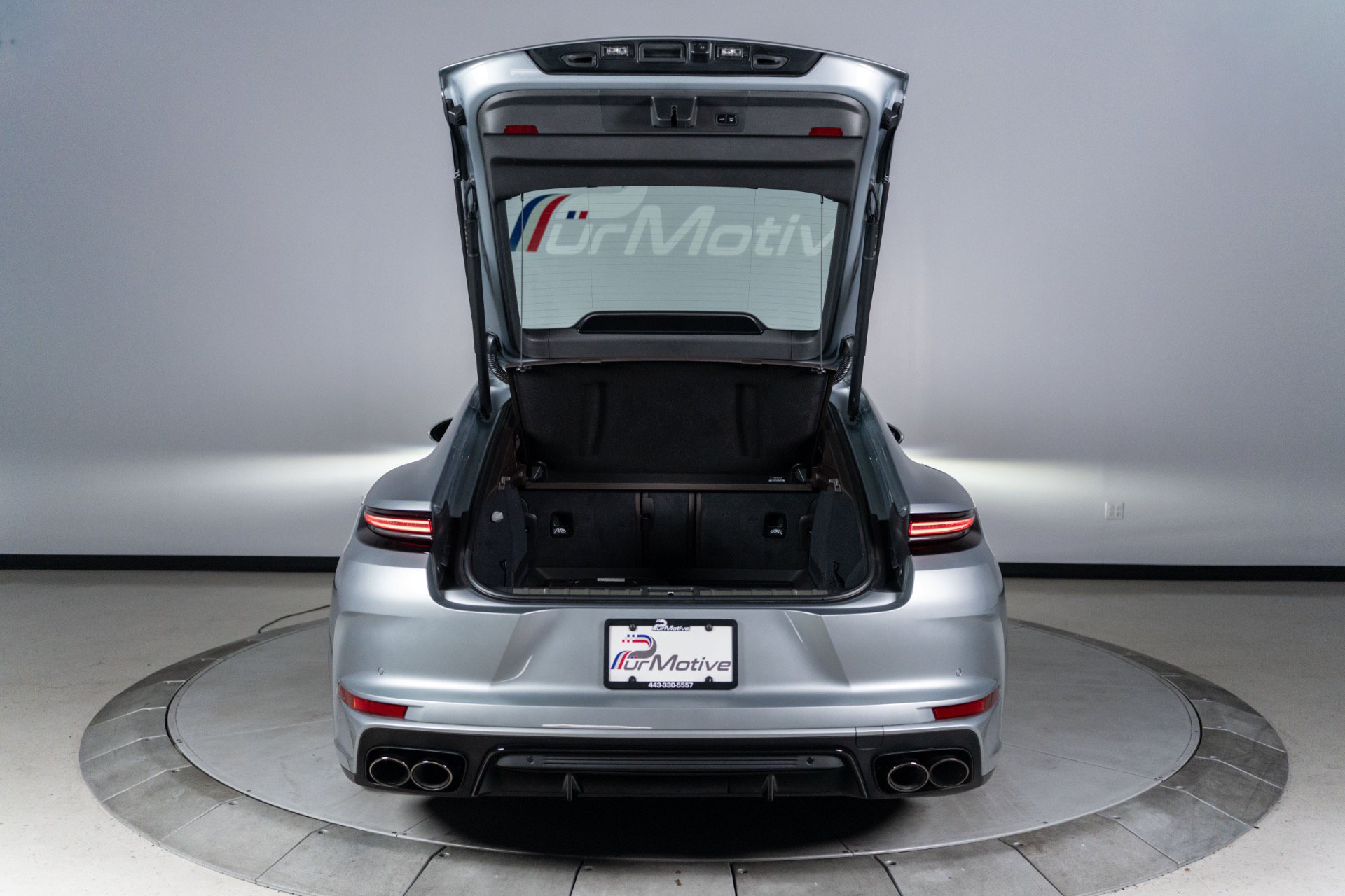 Used 2026 Porsche Panamera GTS AWD/4WD image 60