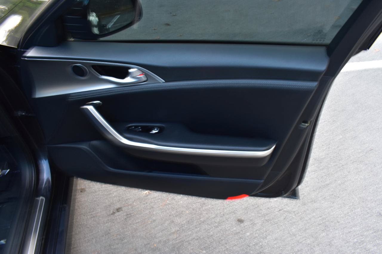 Used 2019 Kia Stinger GT RWD image 27